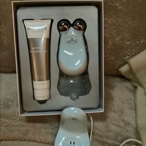 NuFACE instant facelift